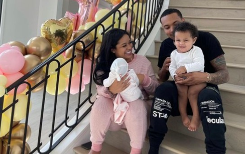Taina Williams with her Boyfriend and kids