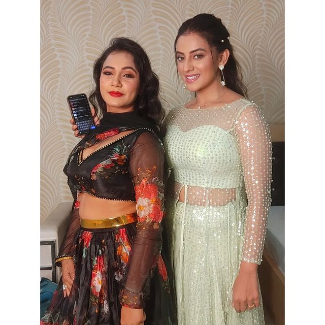 Trisha Kar Madhu with her friend 