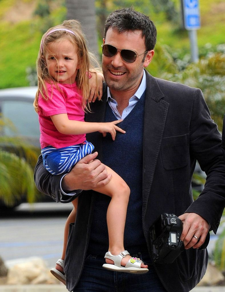 Ben Affleck with his daughter