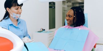 How to Best Maintain a Bright and Healthy Smile